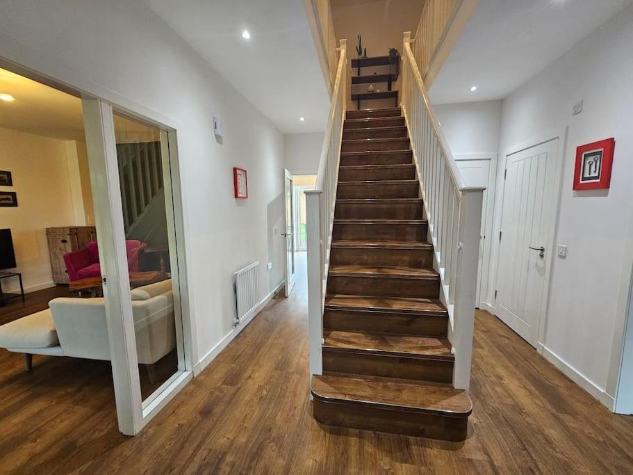 Villa Our House @ Little France Edimburgo Esterno foto